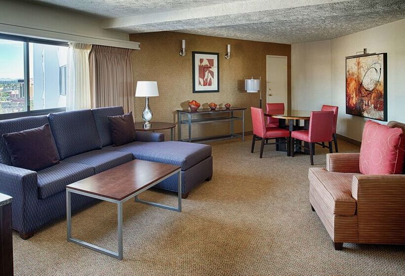 호텔 Doubletree By Hilton  Spokane City Center