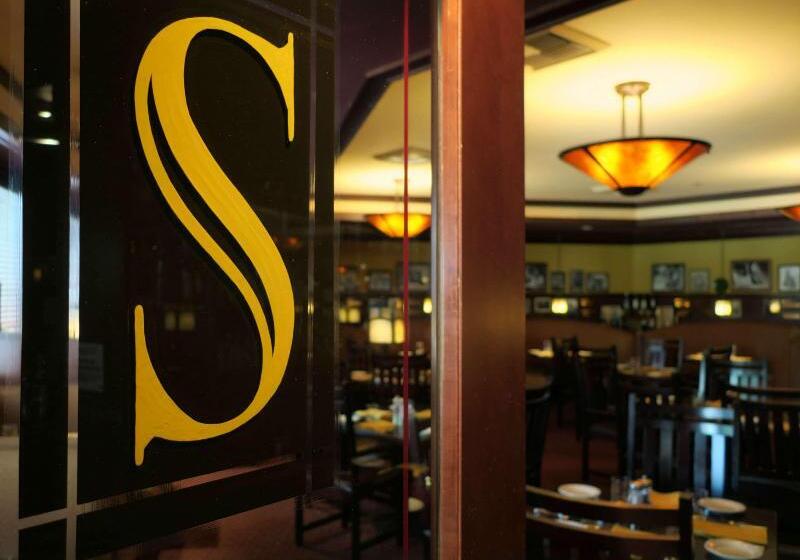 호텔 Doubletree By Hilton  Spokane City Center