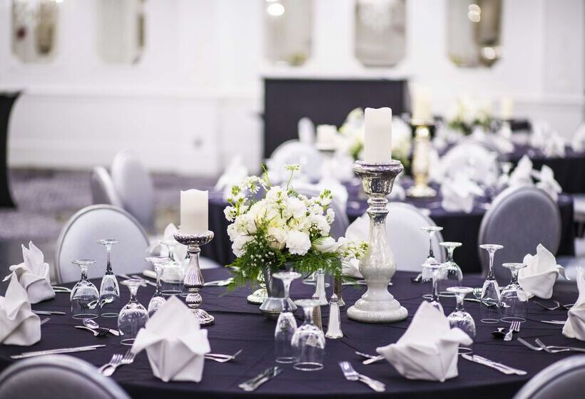 Doubletree By Hilton Hotel Tallahassee