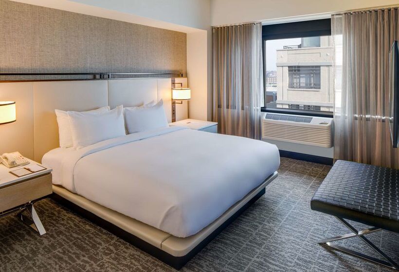 Doubletree By Hilton Hotel & Suites Jersey City