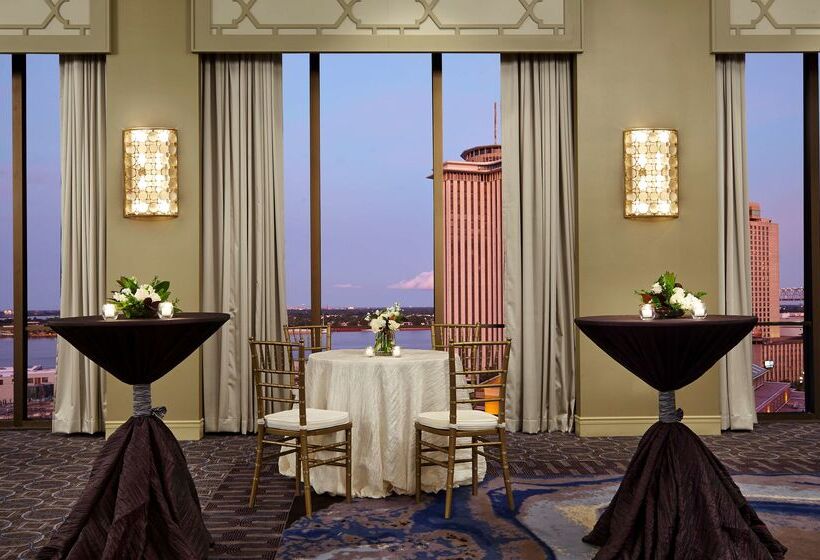 هتل Doubletree By Hilton New Orleans