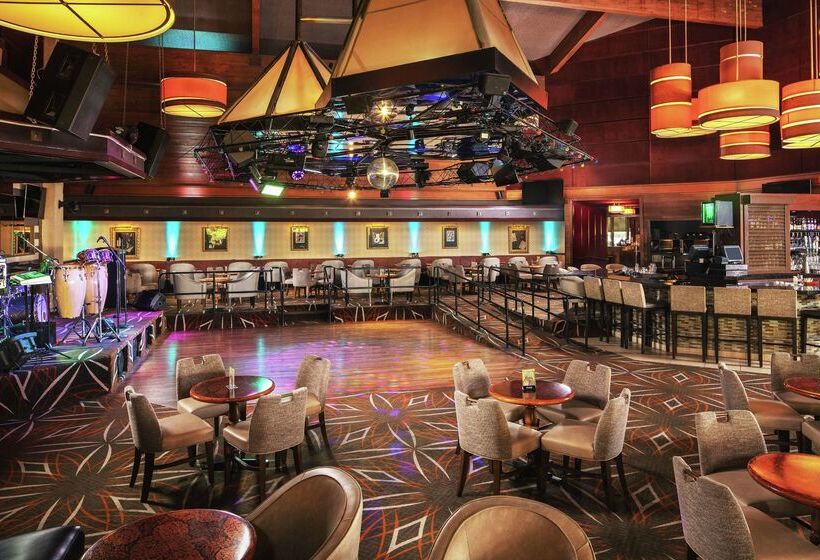 ホテル Doubletree By Hilton Ontario Airport