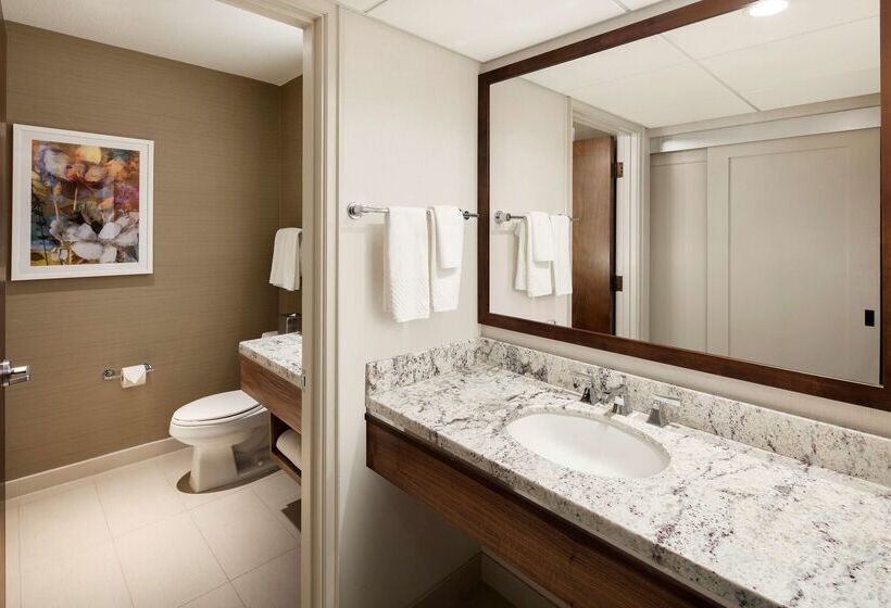 ホテル Doubletree By Hilton Ontario Airport