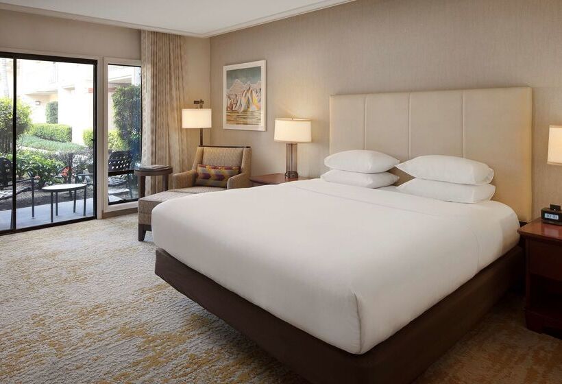 ホテル Doubletree By Hilton Ontario Airport