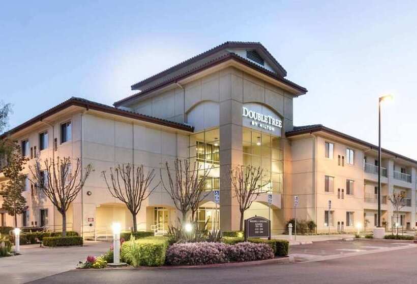 ホテル Doubletree By Hilton Ontario Airport