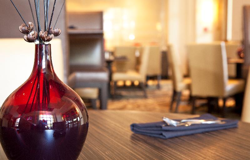 Отель Doubletree Suites By Hilton Austin Downtown Capitol