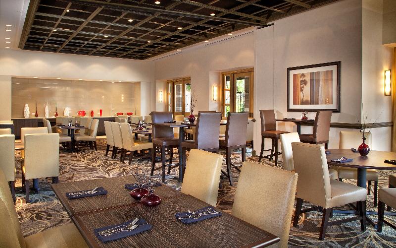 هتل Doubletree Suites By Hilton Austin Downtown Capitol