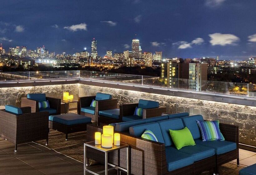 Doubletree Suites By Hilton Hotel Boston   Cambridge