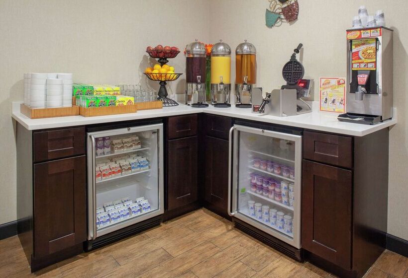 فندق Doubletree Suites By Hilton Dayton   Miamisburg