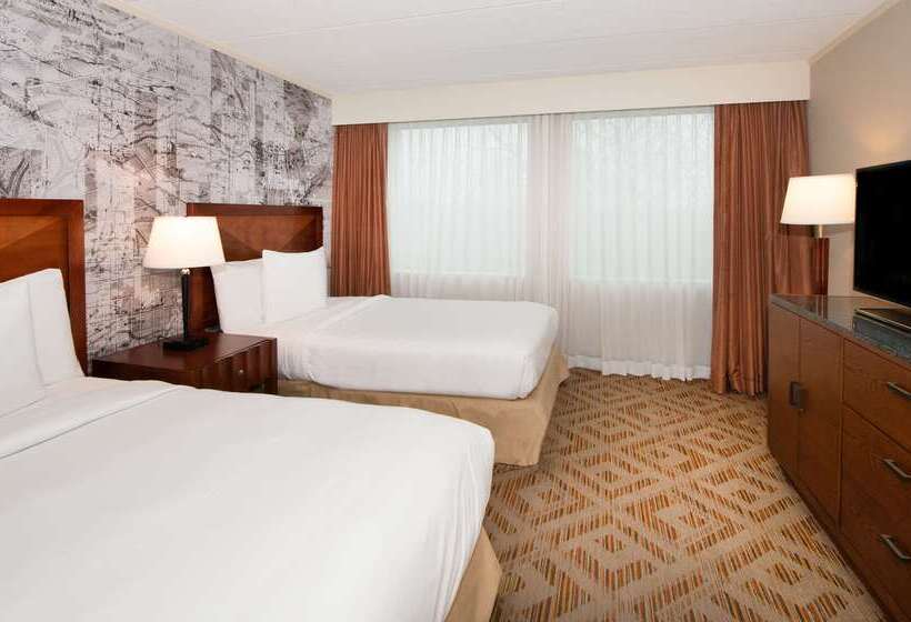 Doubletree Suites By Hilton Hotel Philadelphia West