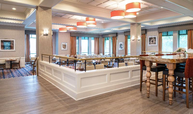 Doubletree Suites By Hilton Hotel Philadelphia West