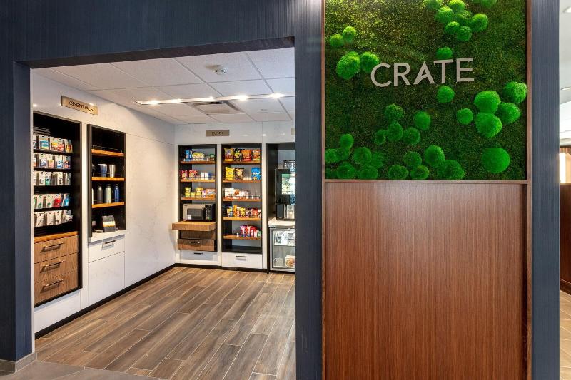 酒店 East Avenue Inn Downtown