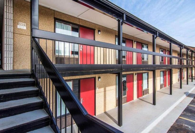 ホテル Econo Lodge