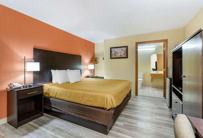 בית מלון כפרי Econo Lodge Urbandale  Northwest Des Moines