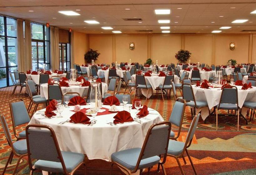 בית מלון כפרי Glenstone Lodge