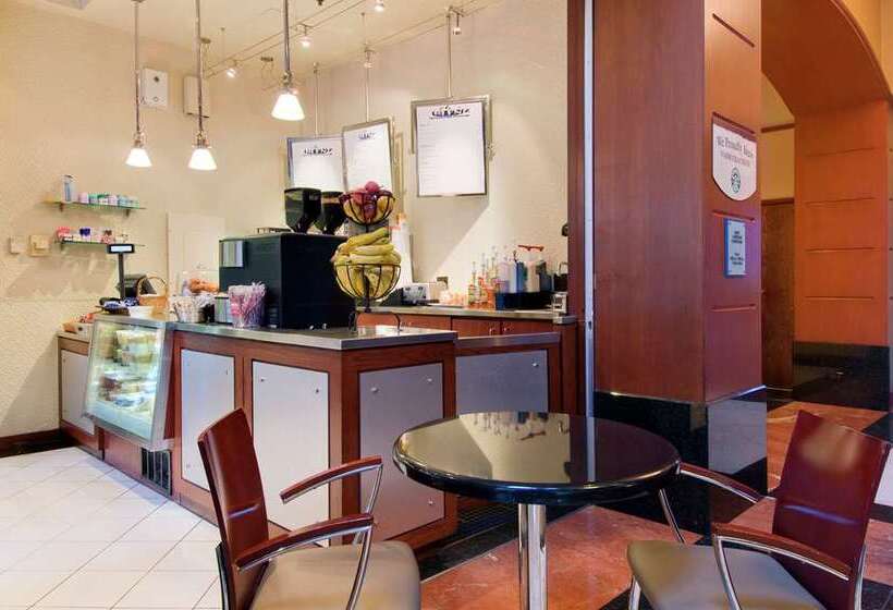 هتل Hilton Chicago/magnificent Mile Suites