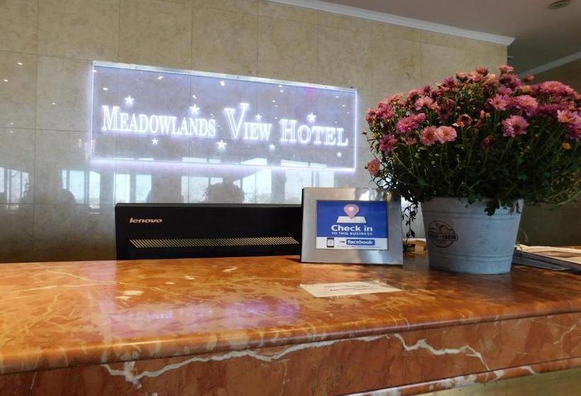 فندق Ramada By Wyndham North Bergen