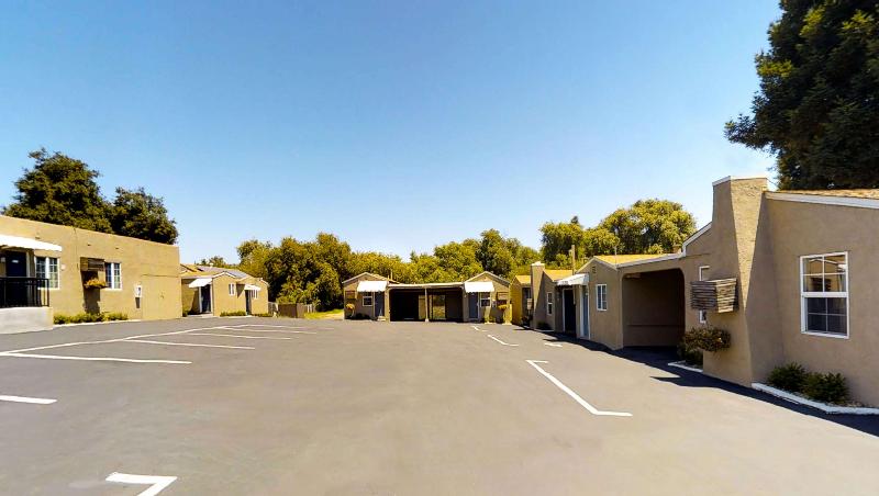 酒店 Napa Discovery Inn