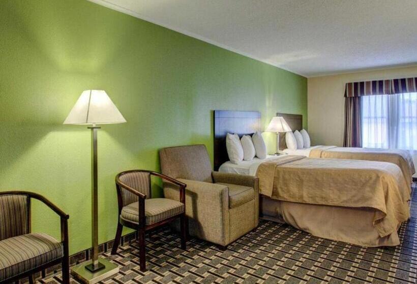 ホテル Quality Inn Barre   Montpelier