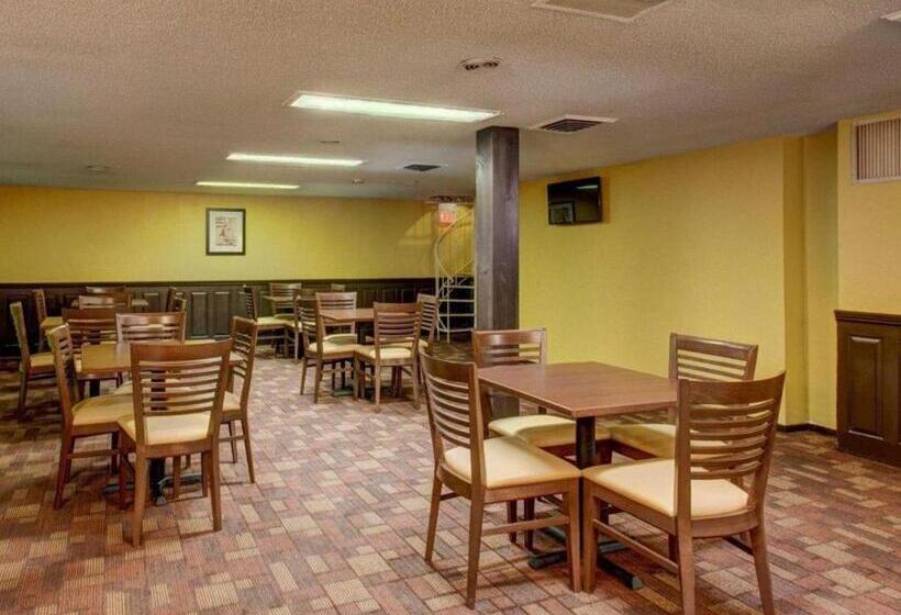 ホテル Quality Inn Barre   Montpelier