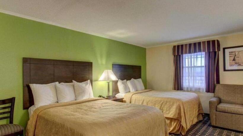 ホテル Quality Inn Barre   Montpelier