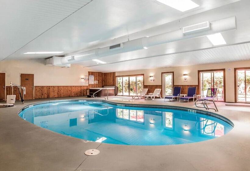 ホテル Quality Inn Barre   Montpelier