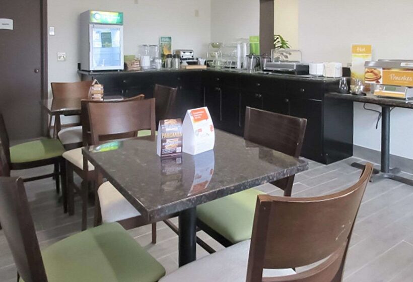 فندق Quality Inn Farmington