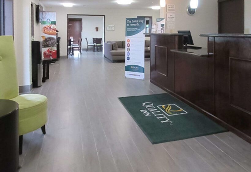 فندق Quality Inn Farmington