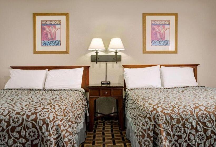 호텔 Quality Inn St. Paulminneapolismidway