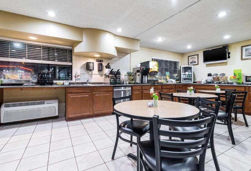 فندق Quality Inn & Suites Lacey Olympia