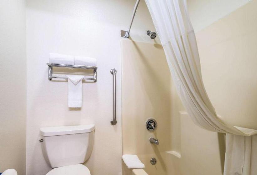 فندق Quality Inn & Suites Lacey Olympia