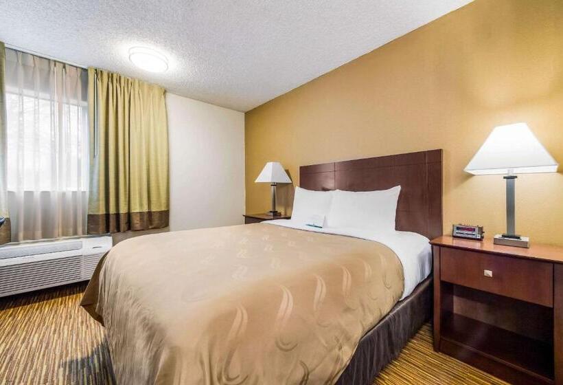 فندق Quality Inn & Suites Lacey Olympia