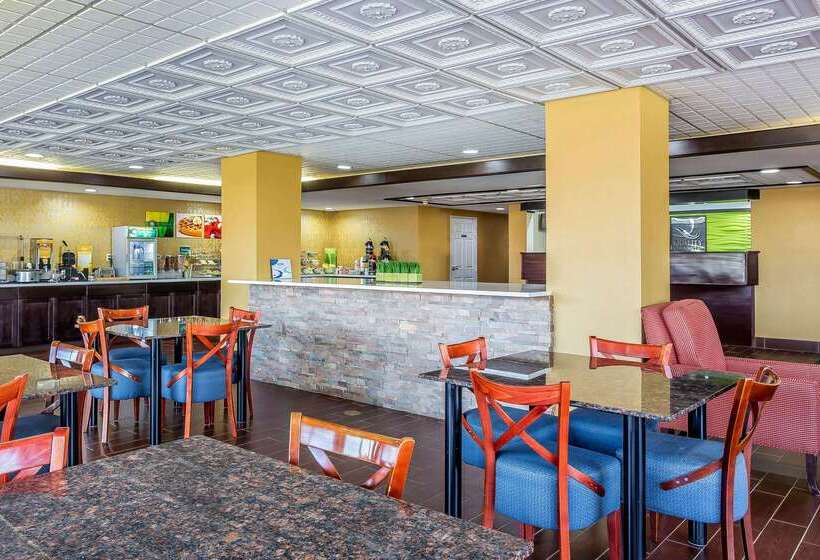 酒店 Quality Inn & Suites Near Robins Air Force Base