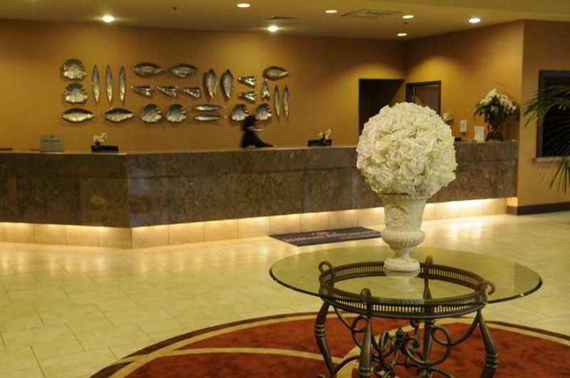 فندق Ramada By Wyndham Southfield