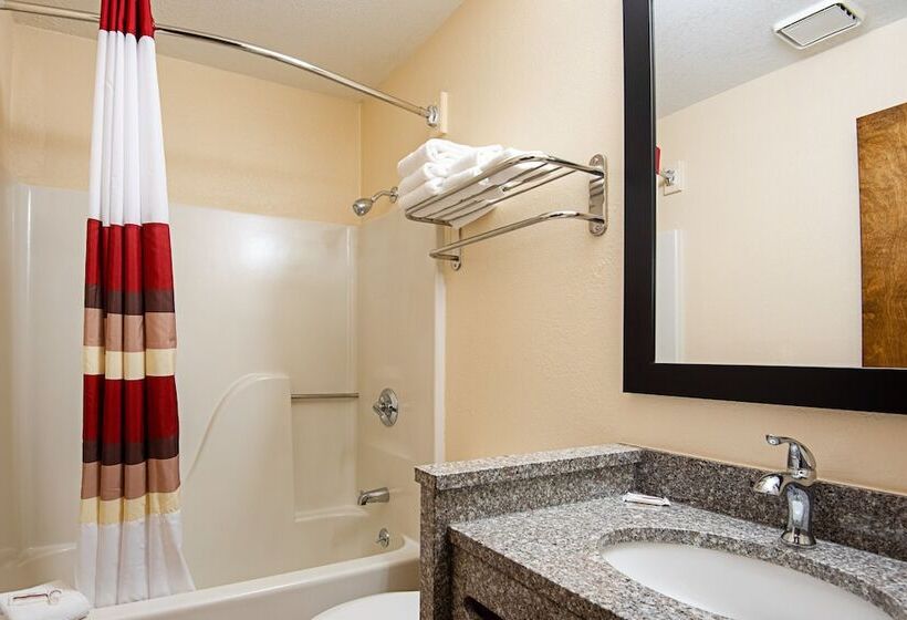 Отель Red Roof Inn Cameron