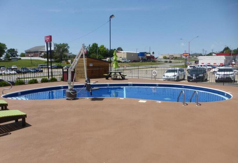 Отель Red Roof Inn Cameron