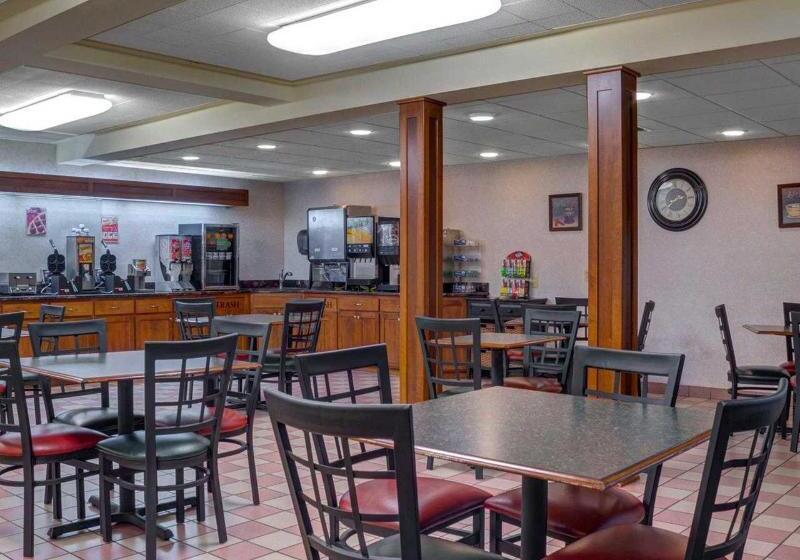 فندق Devils Lake Inn
