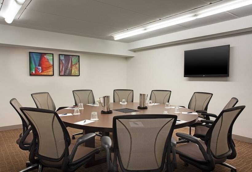 酒店 Sheraton Suites Orlando Airport