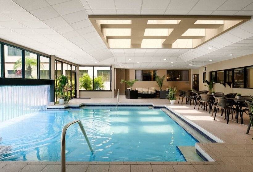 酒店 Sheraton Suites Orlando Airport