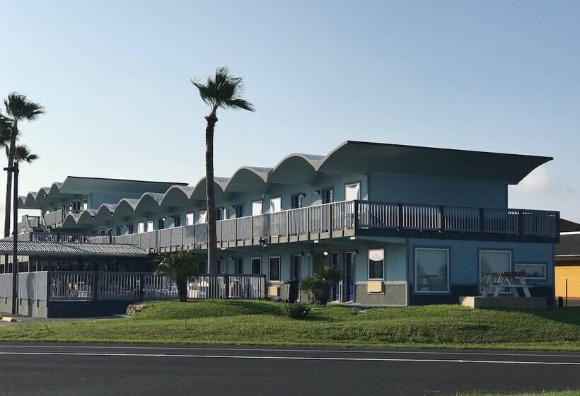 酒店 Blue Wave Inn