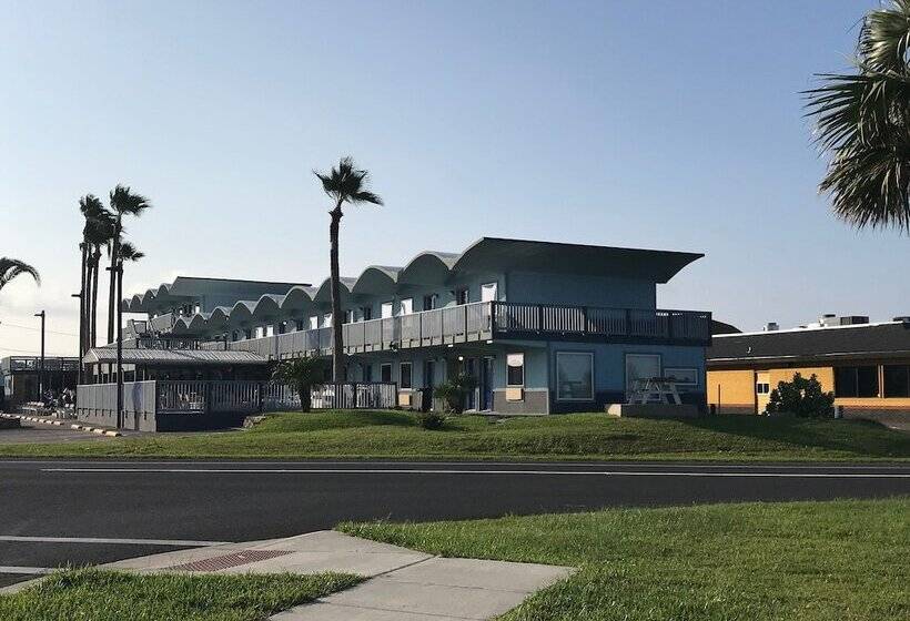 酒店 Blue Wave Inn