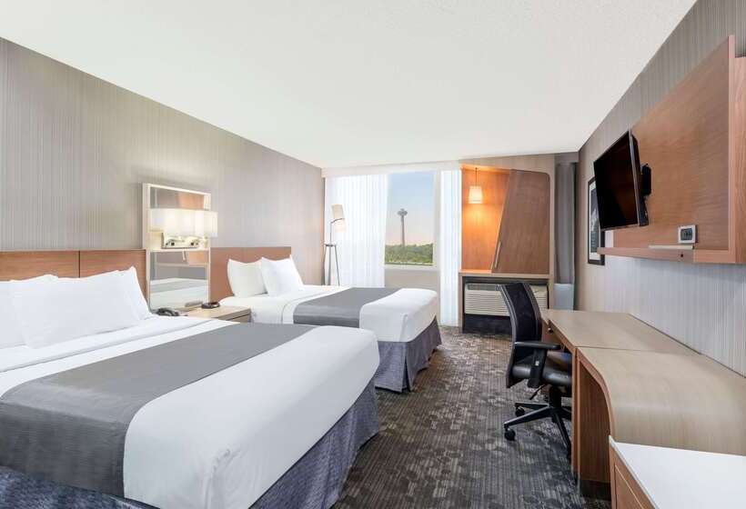 Отель Wyndham Garden At Niagara Falls