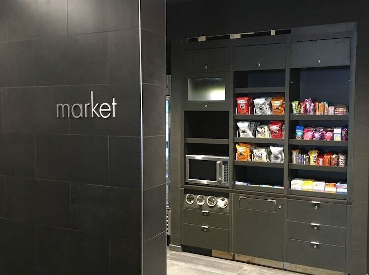 Отель Wyndham Garden At Niagara Falls