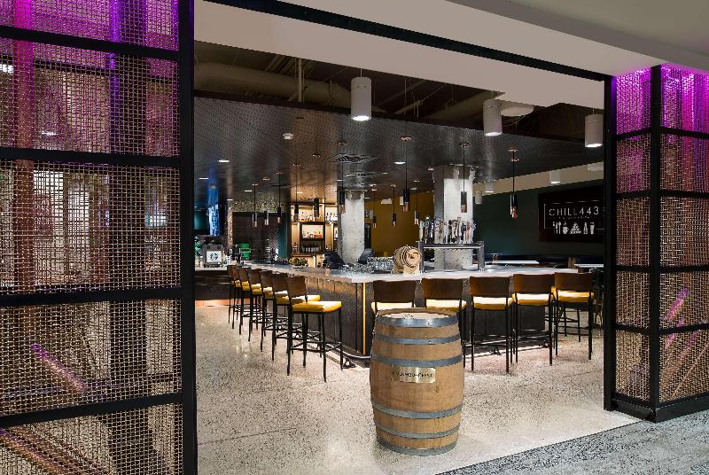 Отель Wyndham Garden At Niagara Falls