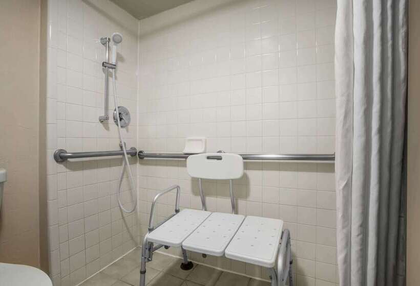 فندق على الطريق Days Inn By Wyndham Provo