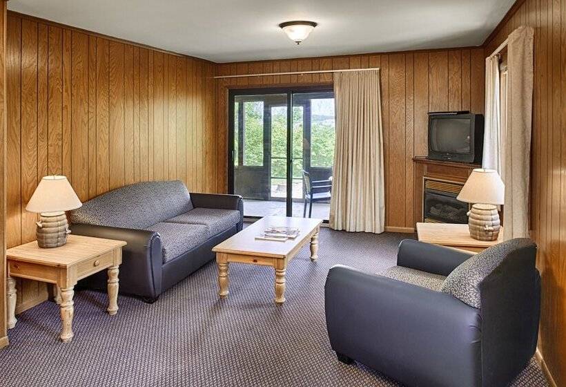 منتجع Deer Creek Lodge & Conference Center