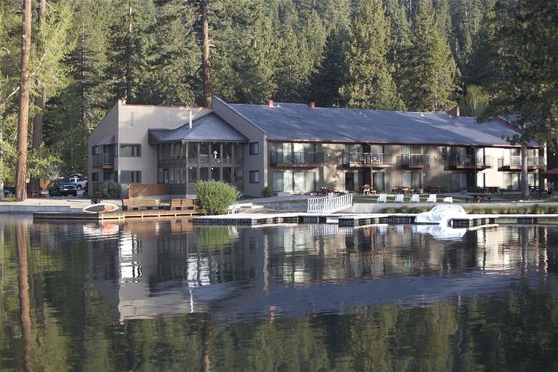 리조트 Donner Lake Village
