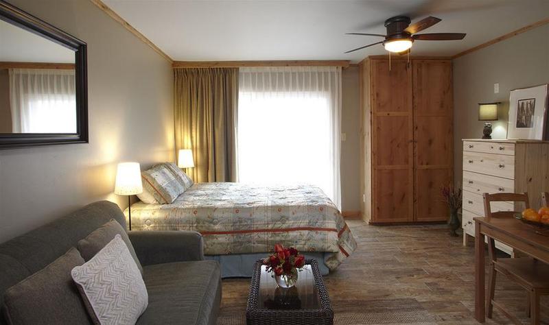 리조트 Donner Lake Village