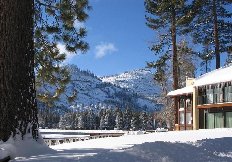 리조트 Donner Lake Village
