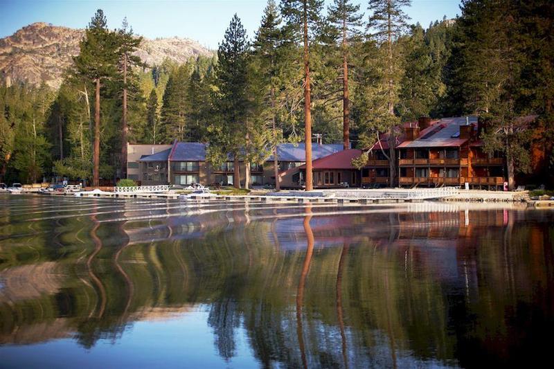 리조트 Donner Lake Village
